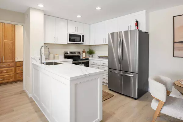 1855 Diamond St #5-221, San Diego, CA 92109