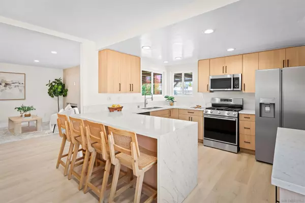 1414 Leslie Ct, San Marcos, CA 92069