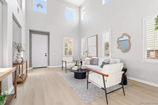 950 Prism Dr, San Marcos, CA 92078