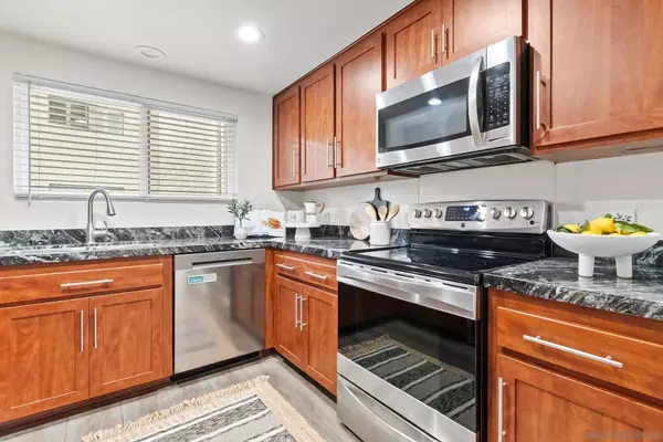 4235 Asher St #14, San Diego, CA 92110