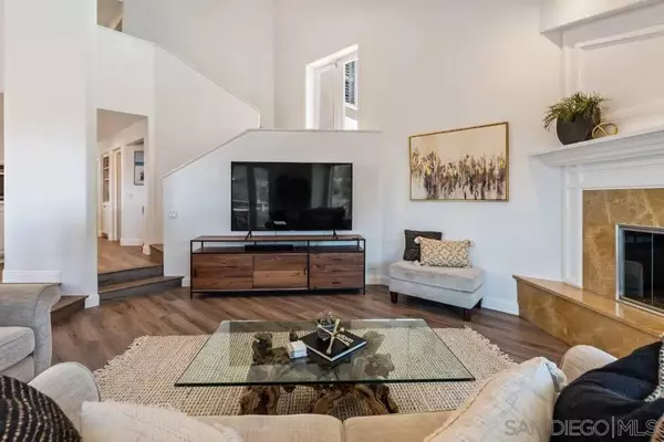 2771 Saint Laurent Pl, La Jolla, CA 92037