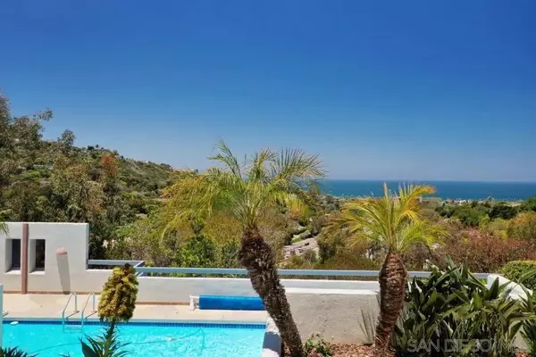 2771 Saint Laurent Pl, La Jolla, CA 92037