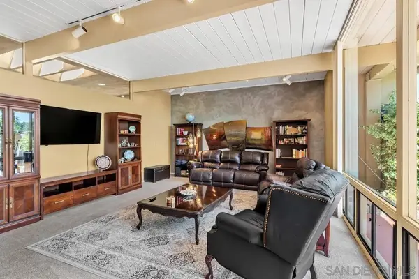 4588 Conrad, La Mesa, CA 91941