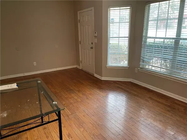 2504 Walden Lake DR, Decatur, GA 30035