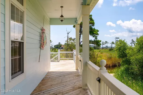 266 Cahoon RD, Manns Harbor, NC 27953