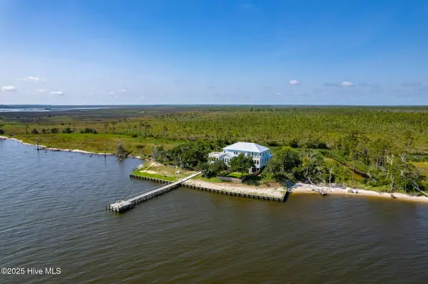 266 Cahoon RD, Manns Harbor, NC 27953