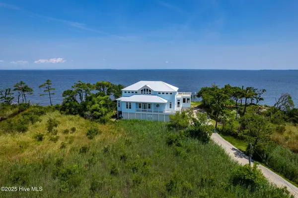 266 Cahoon RD, Manns Harbor, NC 27953