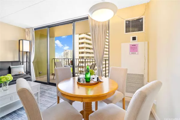 229 Paoakalani AVE #1206 (NUC), Honolulu, HI 96815