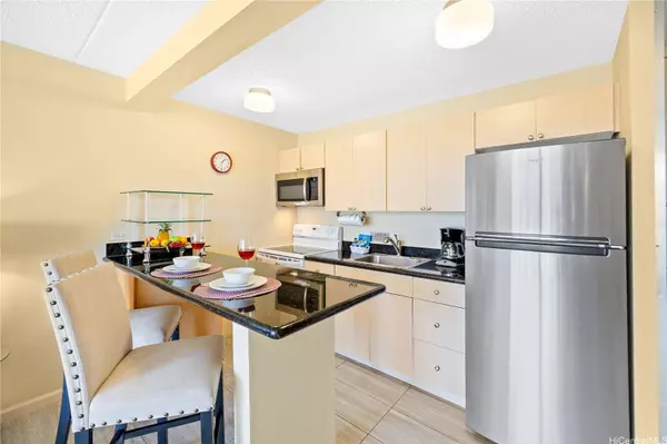 229 Paoakalani AVE #2008(NUC), Honolulu, HI 96815