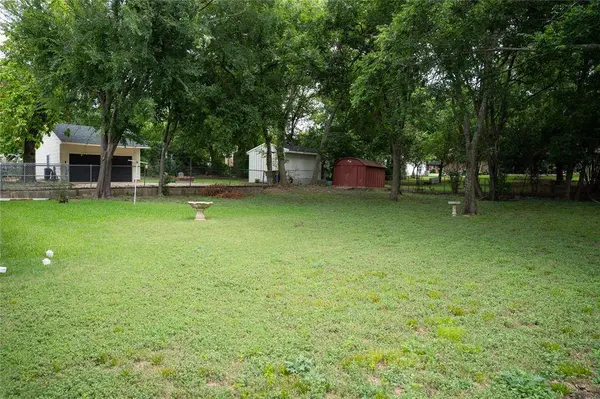 1016 E Franklin Street, Hillsboro, TX 76645