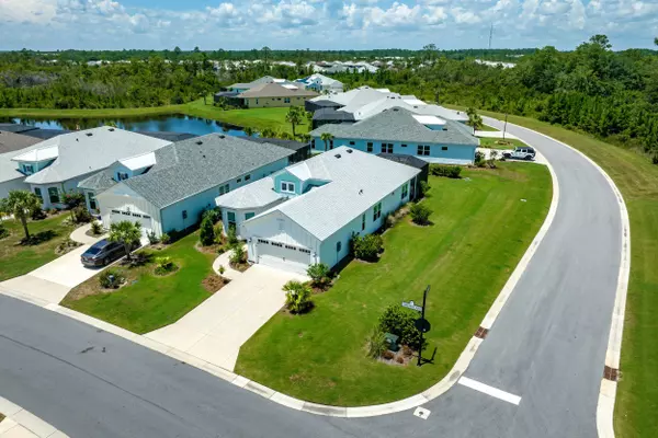 8424 Landshark Boulevard, Panama City Beach, FL 32413