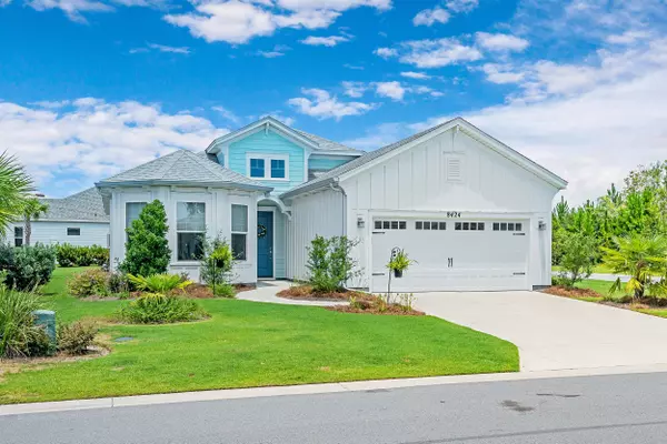 8424 Landshark Boulevard, Panama City Beach, FL 32413