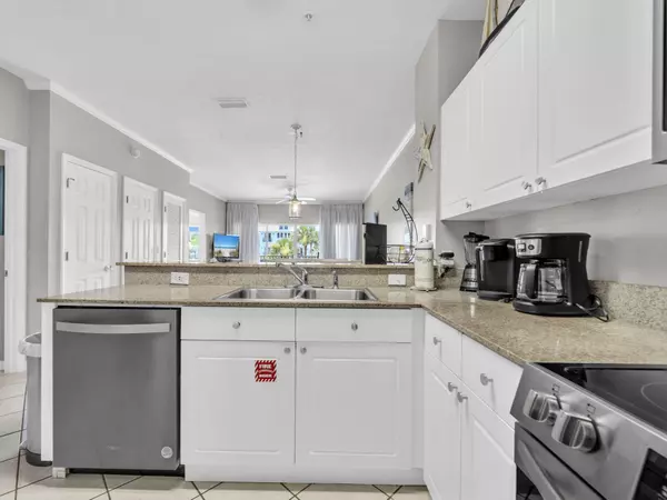 1952 Scenic Gulf Drive #204, Miramar Beach, FL 32550