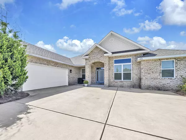 1056 Brushed Dune Circle, Freeport, FL 32439