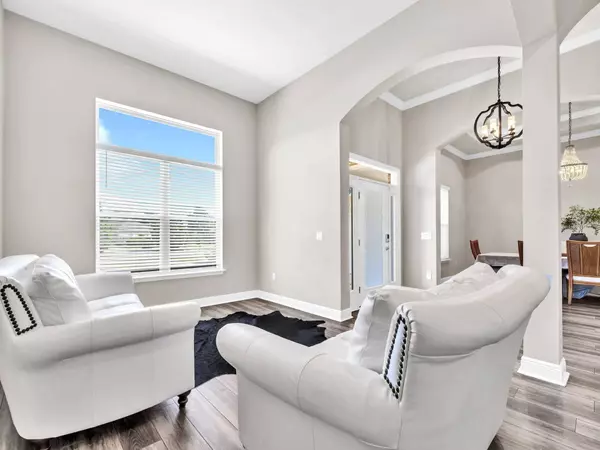 1056 Brushed Dune Circle, Freeport, FL 32439