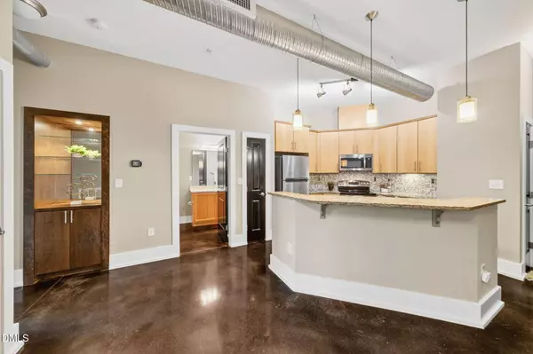 300 Finsbury Street #100, Durham, NC 27703