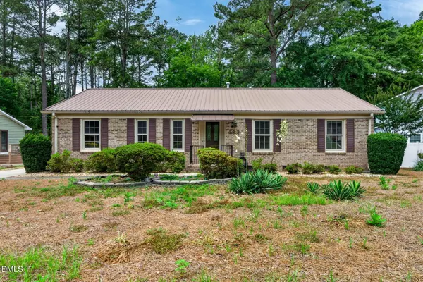 5812 Shamrock Road, Durham, NC 27713