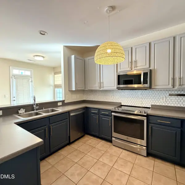 5410 Silver Moon LN, Raleigh, NC 27606