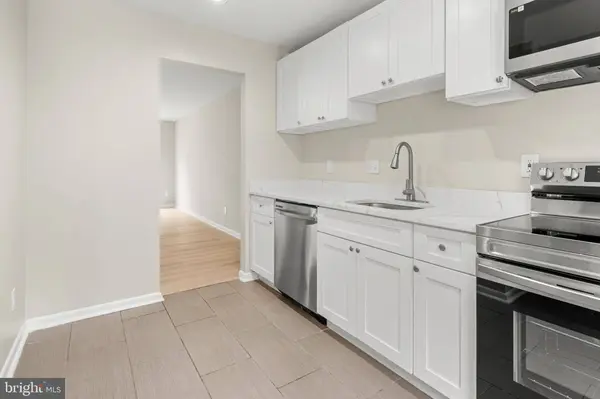 14 ENSIGN CT, Essex, MD 21221