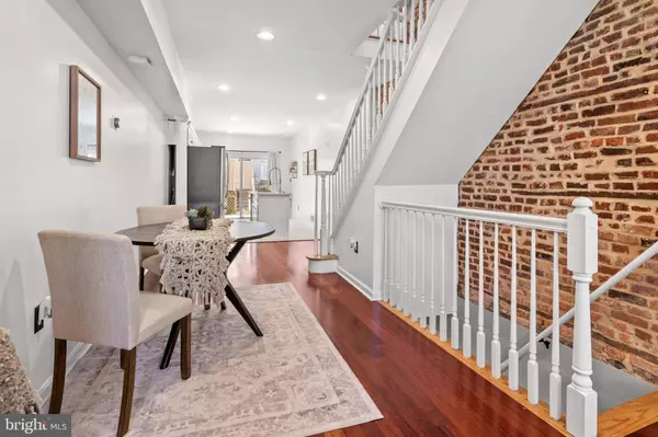 823 S DECKER AVE, Baltimore, MD 21224