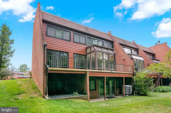 19 COLDWATER CT, Towson, MD 21204