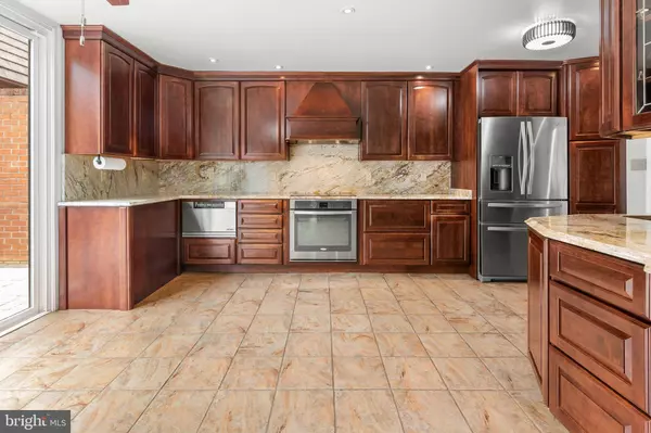 19 COLDWATER CT, Towson, MD 21204