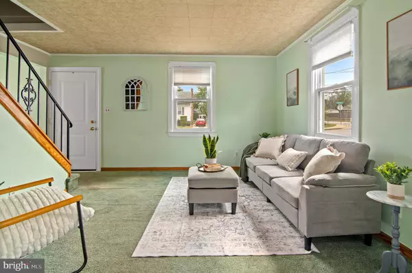 2216 SMITH AVE, Baltimore, MD 21227