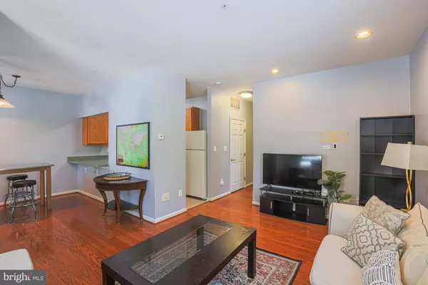 111 N BETHEL ST, Baltimore, MD 21231