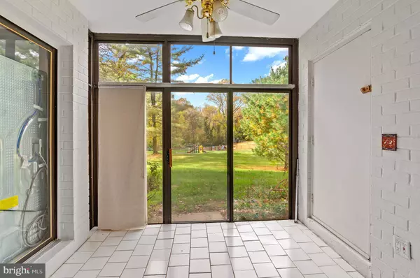 5482 CEDAR LN #A-4, Columbia, MD 21044