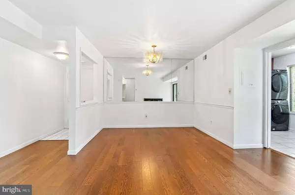 5482 CEDAR LN #A-4, Columbia, MD 21044