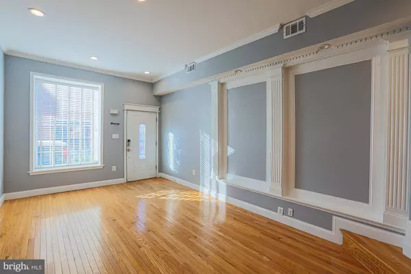 3240 FOSTER AVE, Baltimore, MD 21224