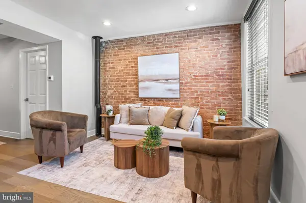 1121 S DECKER AVE S, Baltimore, MD 21224