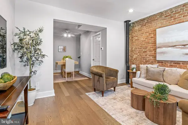 1121 S DECKER AVE S, Baltimore, MD 21224