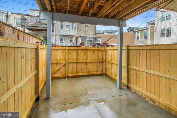 815 S STREEPER ST, Baltimore, MD 21224