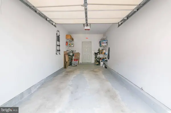 6150 SHADYWOOD RD #403, Elkridge, MD 21075
