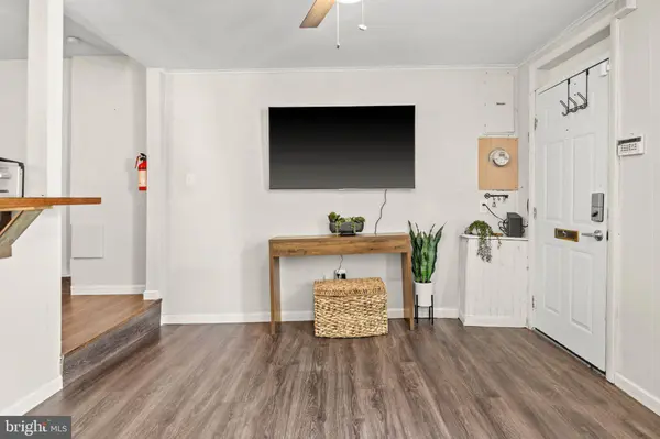 308 S CASTLE ST, Baltimore, MD 21231