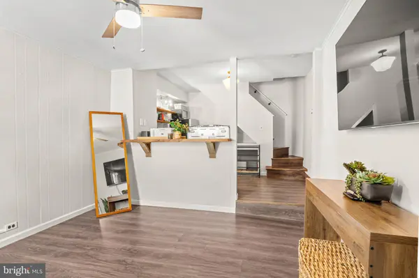 308 S CASTLE ST, Baltimore, MD 21231