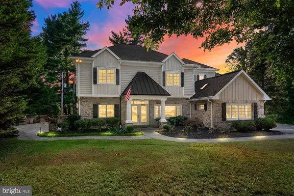 1009 W WIND CT