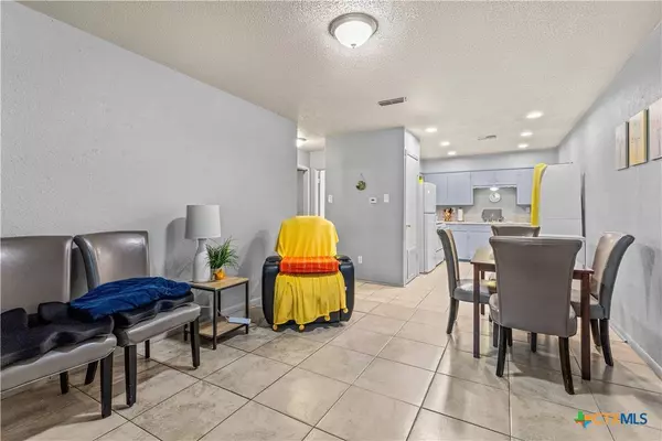 501 Sunset LN, Copperas Cove, TX 76522