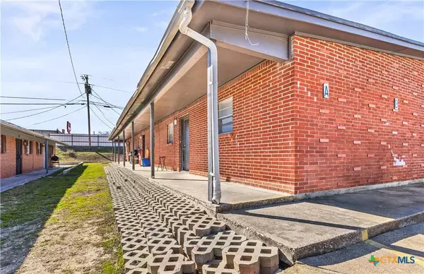 501 Sunset LN, Copperas Cove, TX 76522