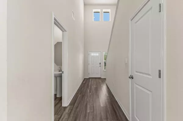 221 Longmount CV, Liberty Hill, TX 78642