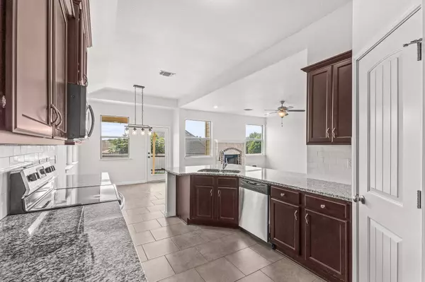 6204 Morganite LN, Killeen, TX 76542