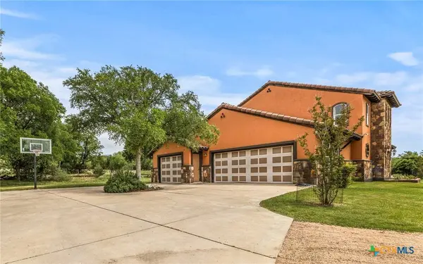 23802 Oscar RD, Spicewood, TX 78669