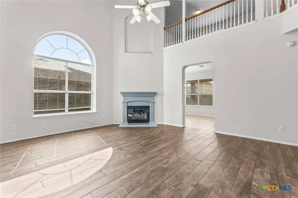 6200 Emilie LN, Killeen, TX 76542