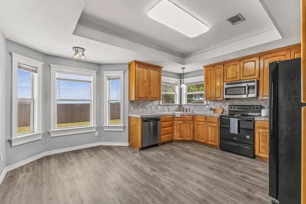 526 Armstrong DR, Belton, TX 76513