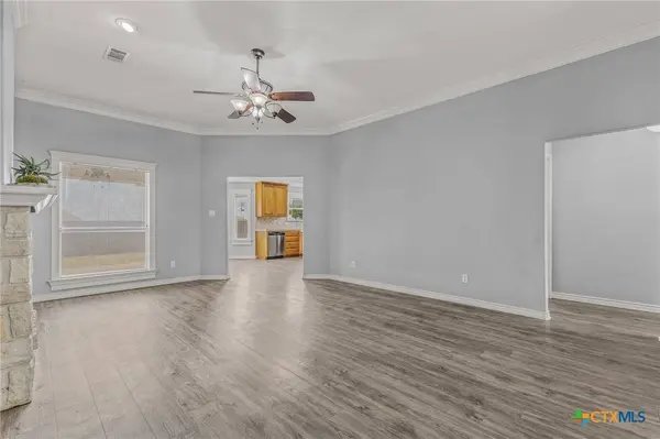 526 Armstrong DR, Belton, TX 76513