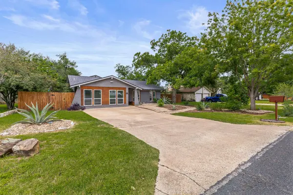 9604 Newberry DR, Austin, TX 78729