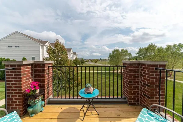 5972 Woodshire Drive #202, Westerville, OH 43081
