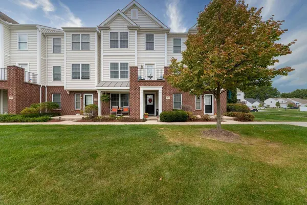 5972 Woodshire Drive #202, Westerville, OH 43081