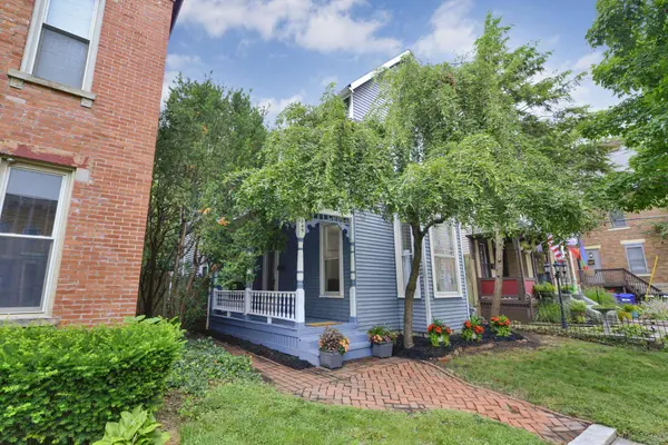 1345 Dennison Avenue, Columbus, OH 43201